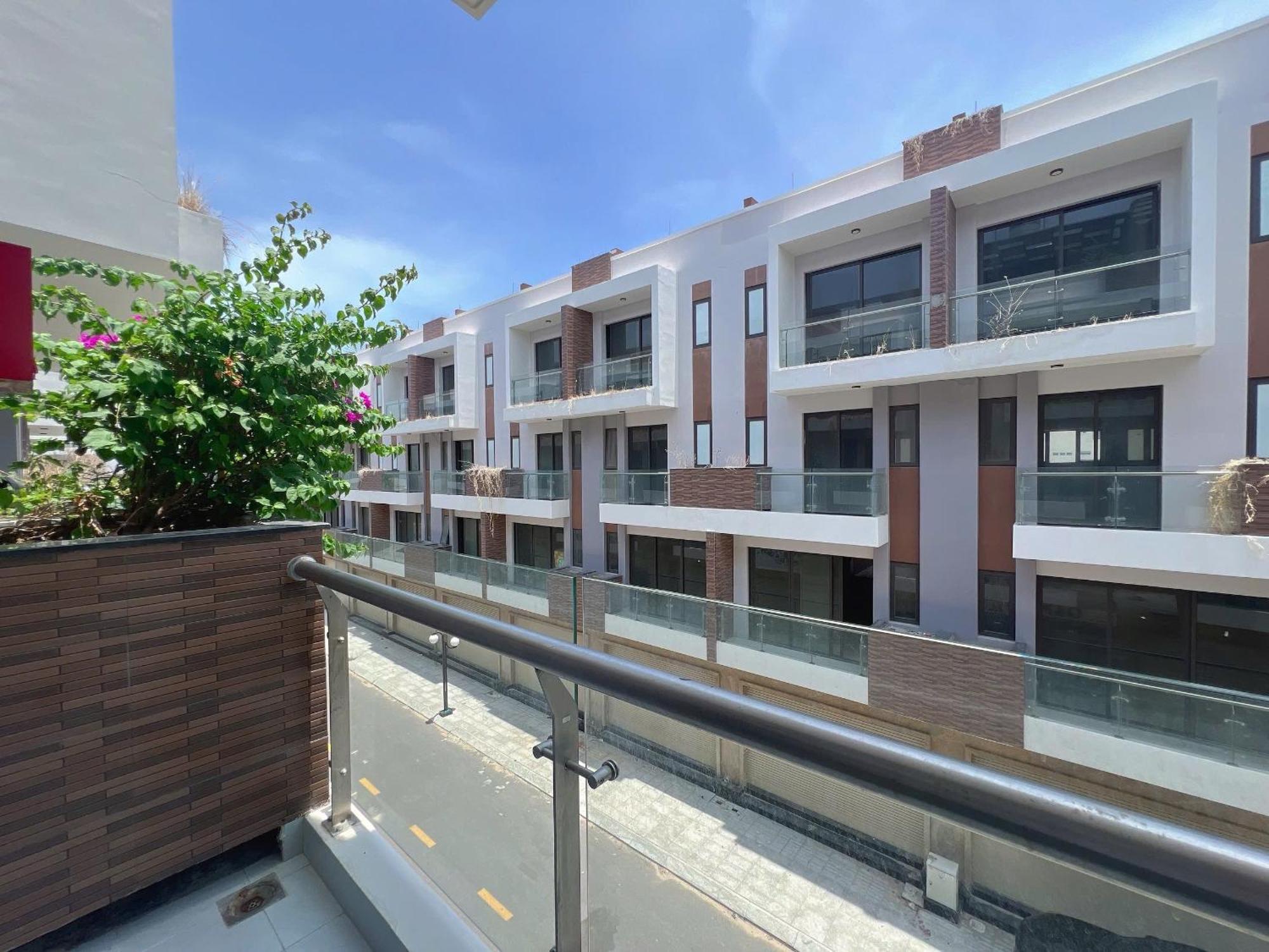 C&M Hotel Phan Rang-Tháp Chàm Exterior foto